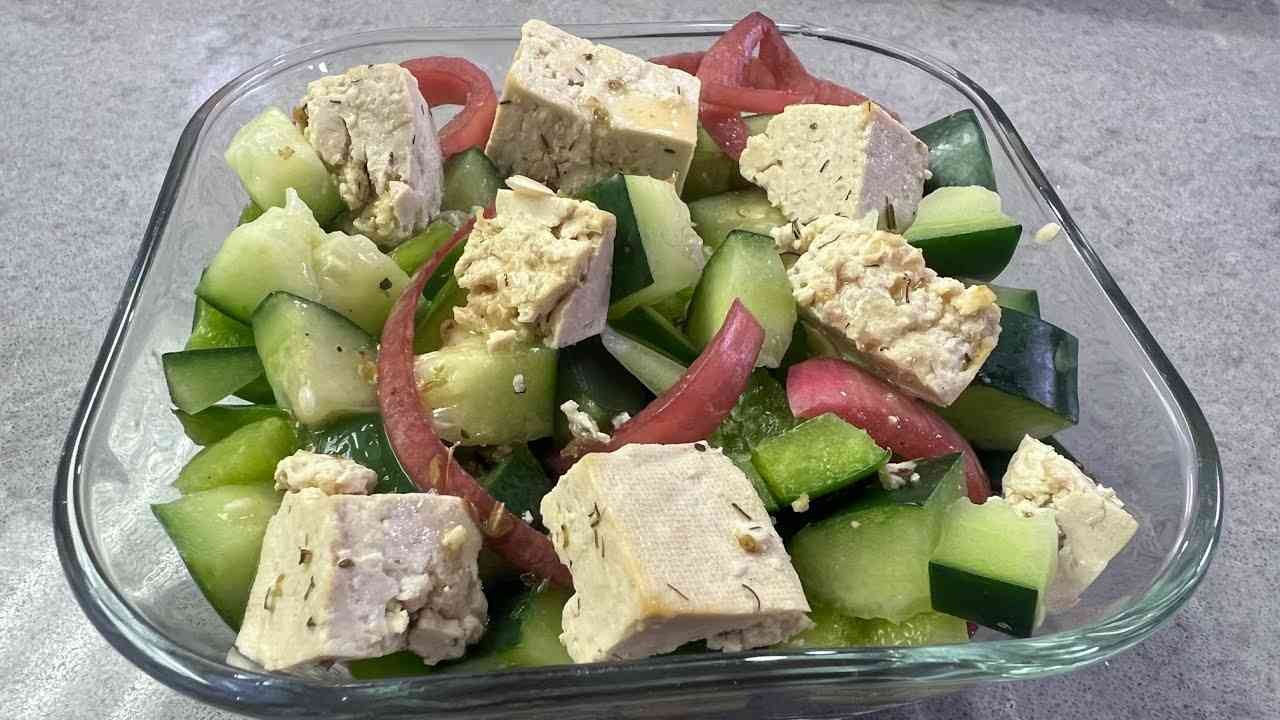 Vegan Greek Salad with Tofu Feta - Vegan Recipes